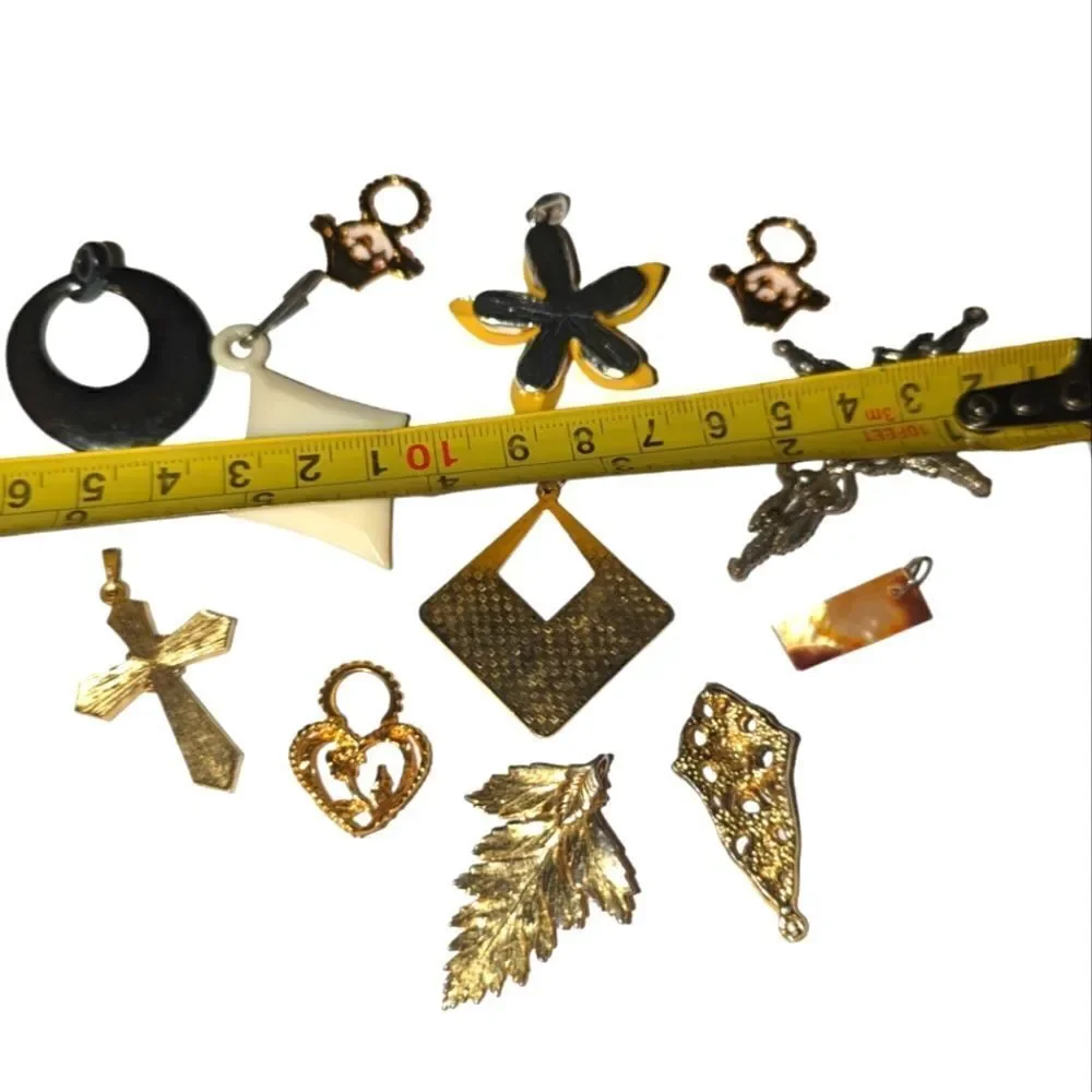Vintage lot of pendant accessories jewelry - Picture 5 of 5